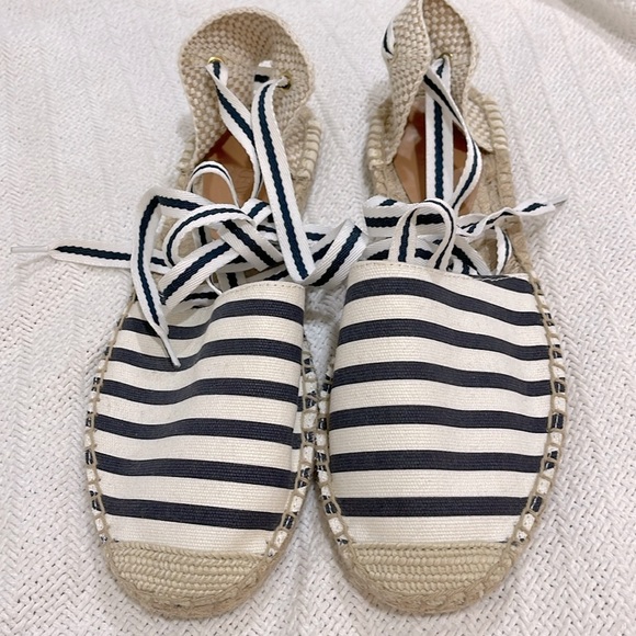 J.Crew NWOT canvas lace up espadrilles size 9 - Picture 3 of 5